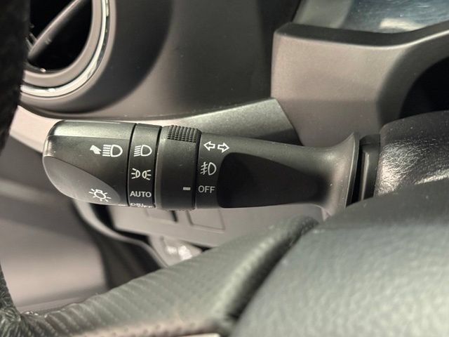 Used 2020 Toyota Tacoma TRD Sport w/ TRD Premium Sport Package AWD/4WD image 23