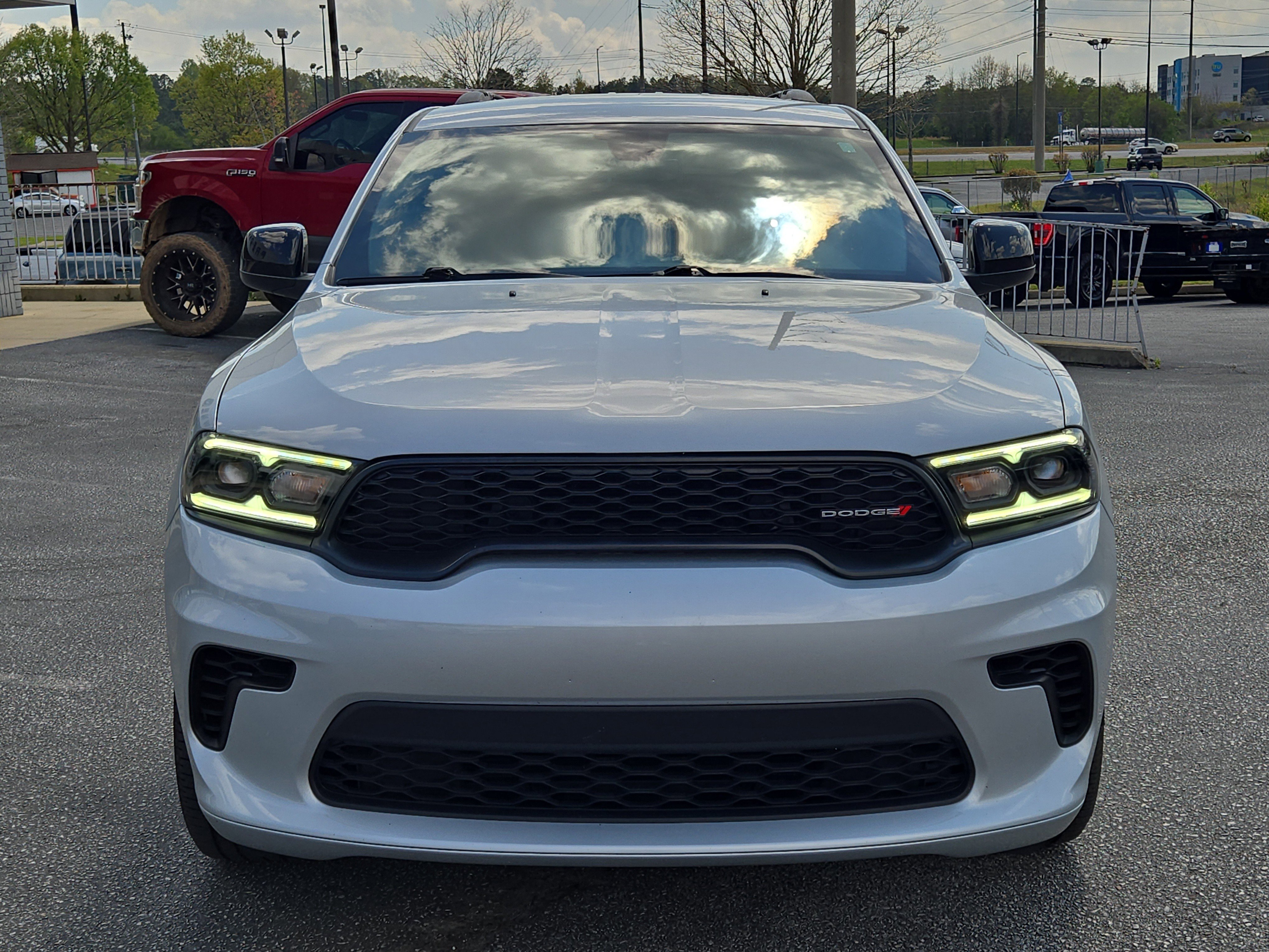 Used 2025 Dodge Durango GT w/ Blacktop Package image 3