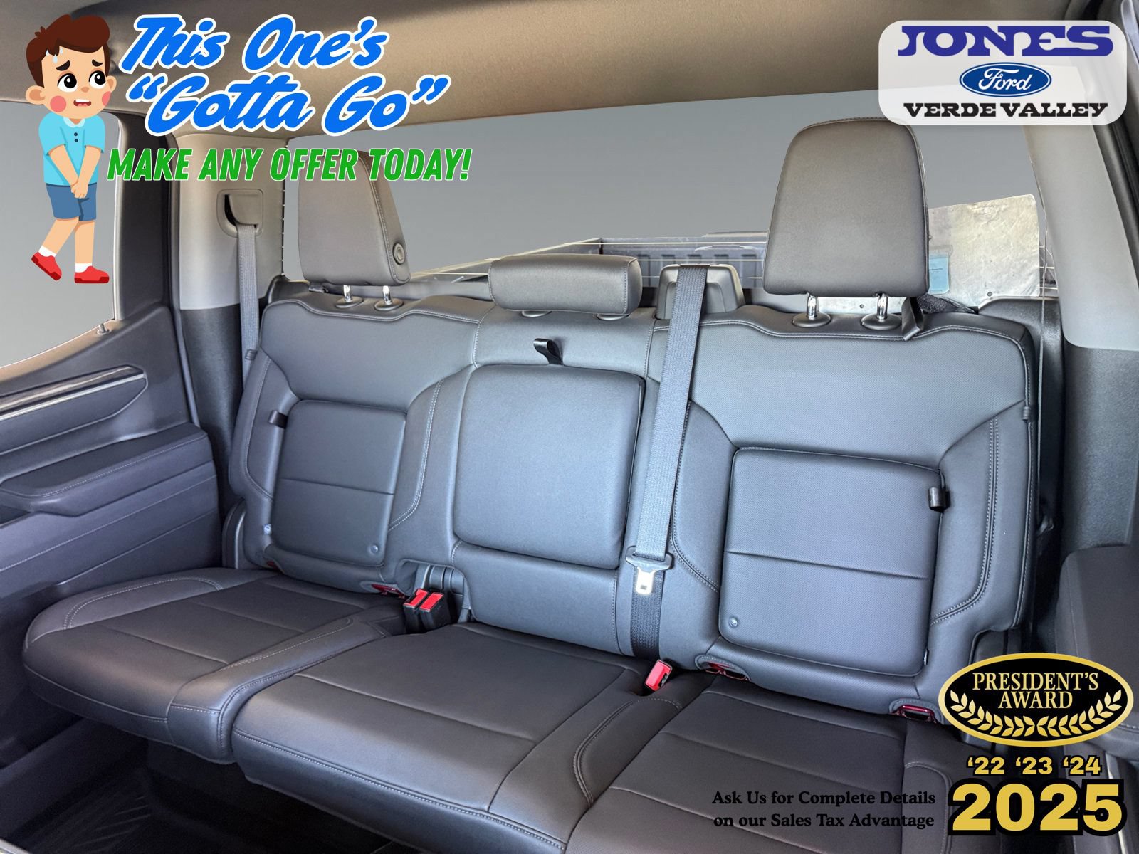 Used 2025 Chevrolet Silverado 1500 LTZ w/ Z71 Off-Road Package AWD/4WD image 18