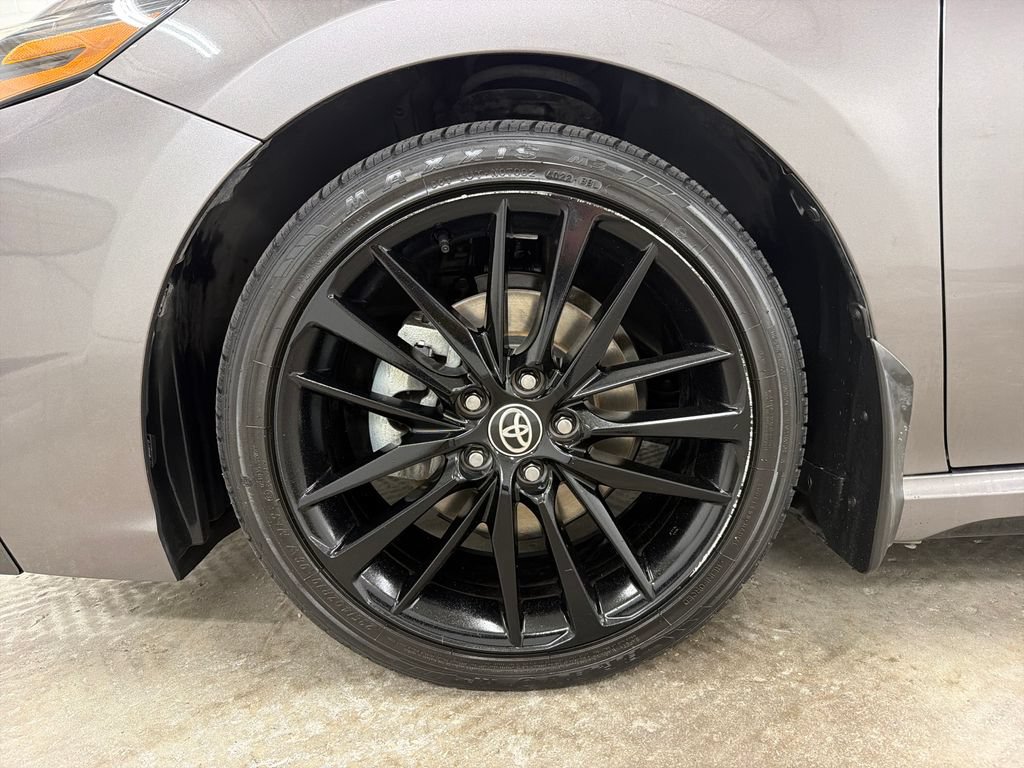 Used 2021 Toyota Camry XSE FWD image 14