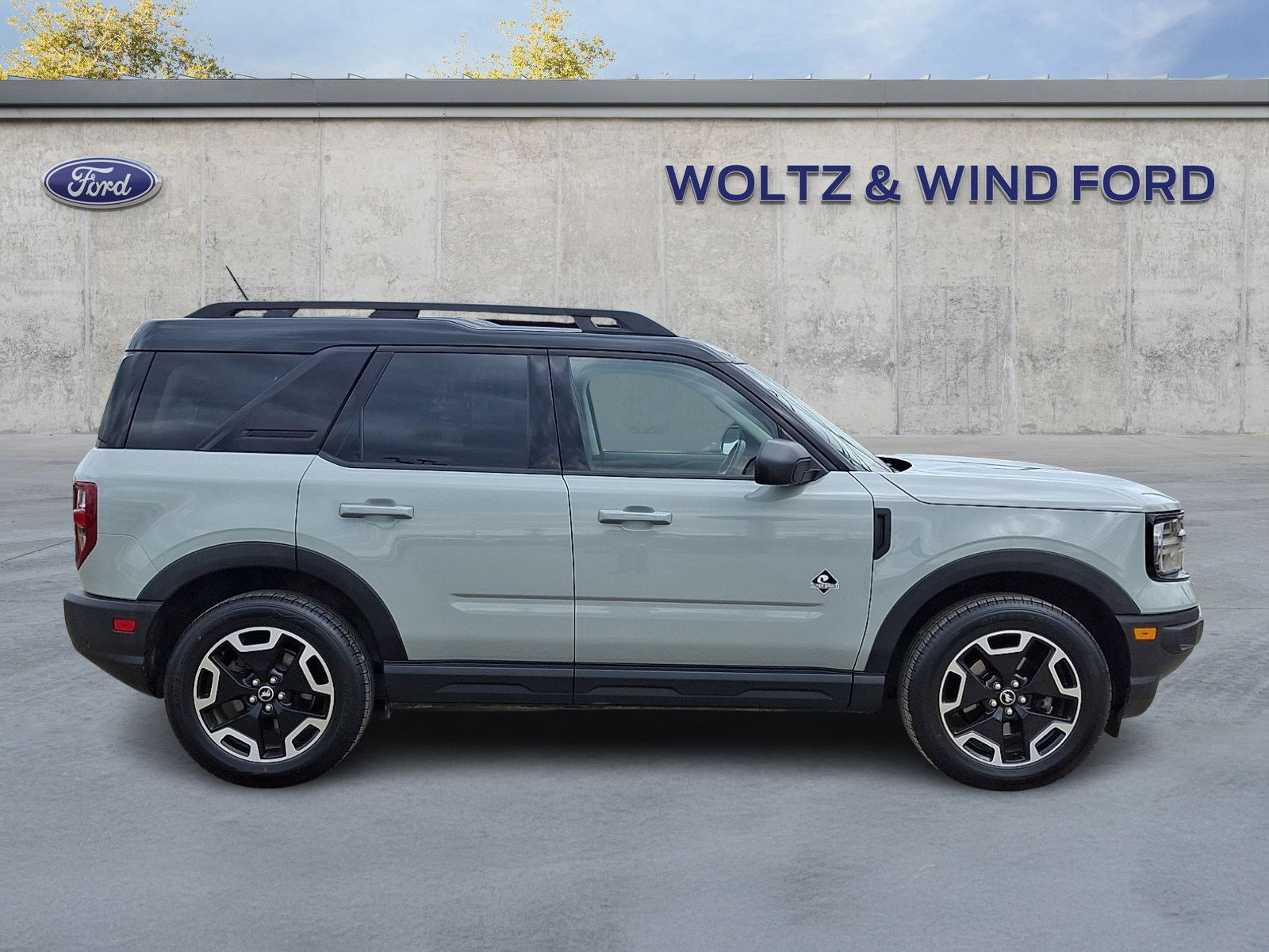 Certified 2022 Ford Bronco Sport Outer Banks AWD/4WD image 7