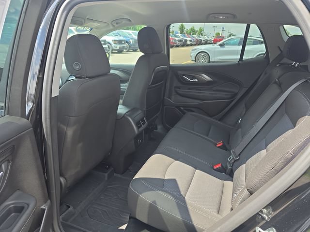 Used 2024 GMC Terrain SLE w/ Driver Convenience Package AWD/4WD image 28