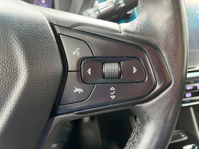 Used 2022 Chevrolet Bolt LT w/ Infotainment Package FWD image 25