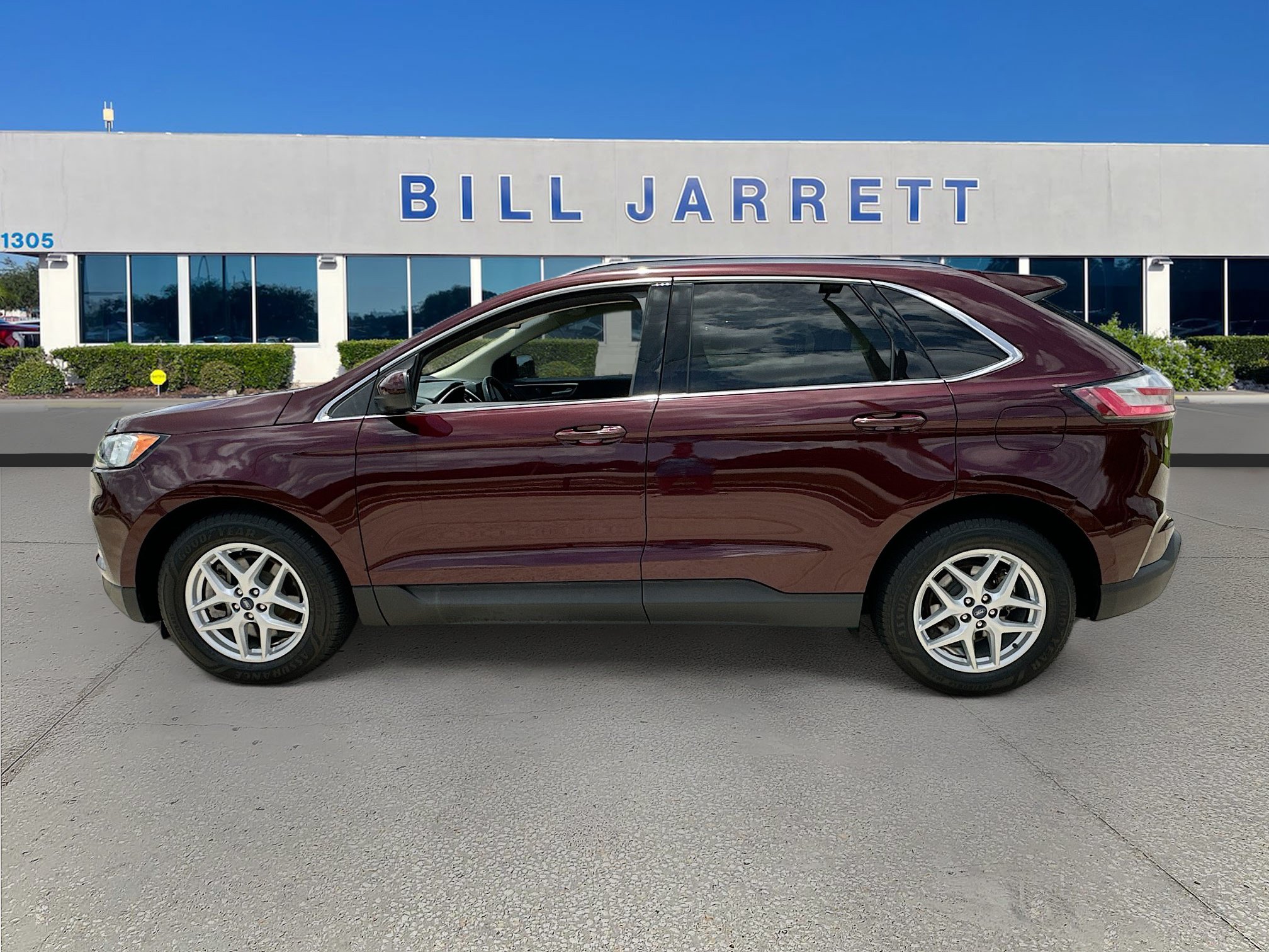 Certified 2021 Ford Edge SEL w/ Convenience Package FWD image 4