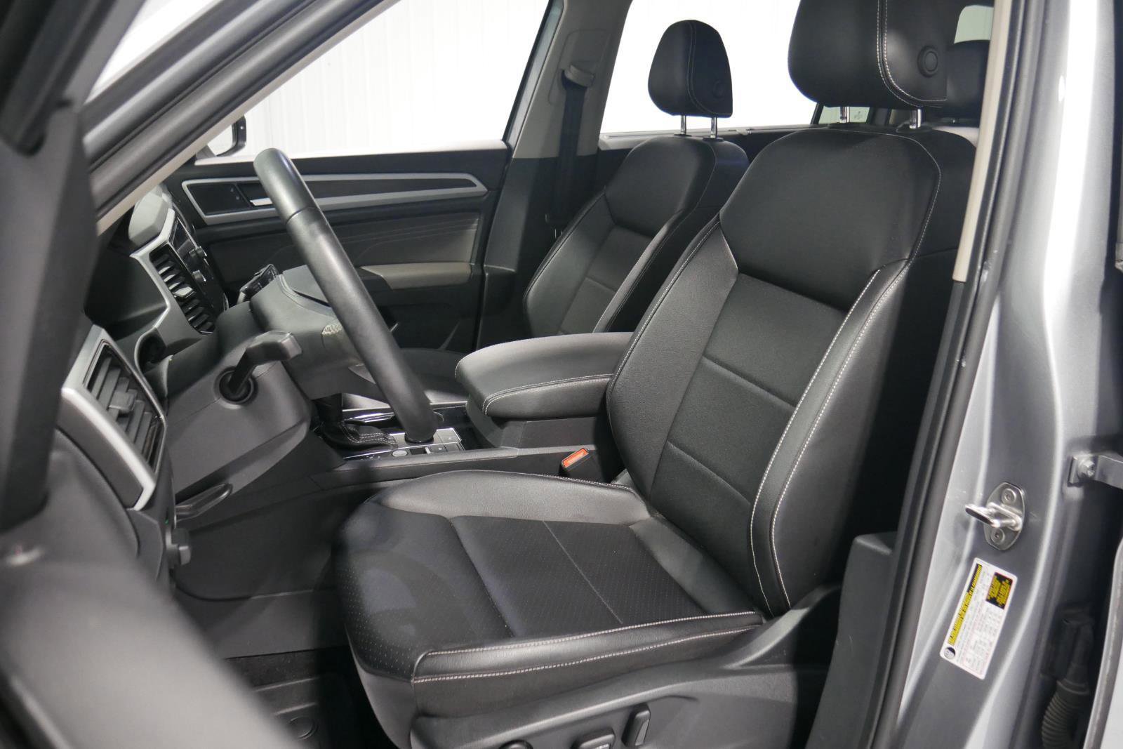 Used 2023 Volkswagen Atlas SE image 10