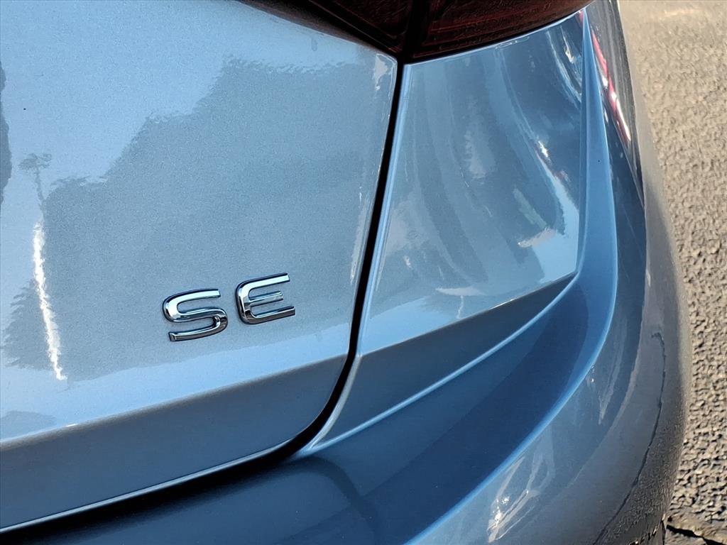 Used 2022 Volkswagen Jetta SE image 9