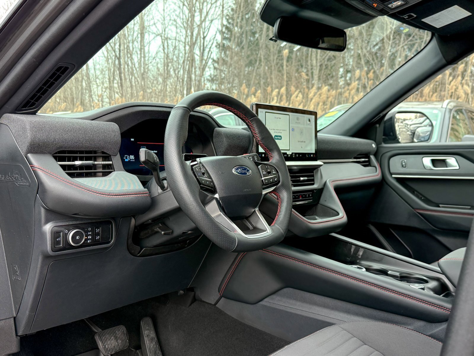 Certified 2025 Ford Explorer ST-Line w/ Premium Package image 17