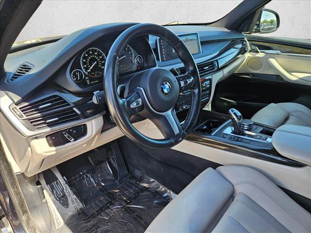 Used 2018 BMW X5 sDrive35i w/ M Sport Package RWD image 11