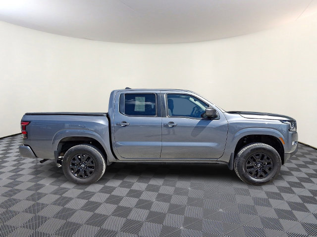 Used 2022 Nissan Frontier SV AWD/4WD image 8