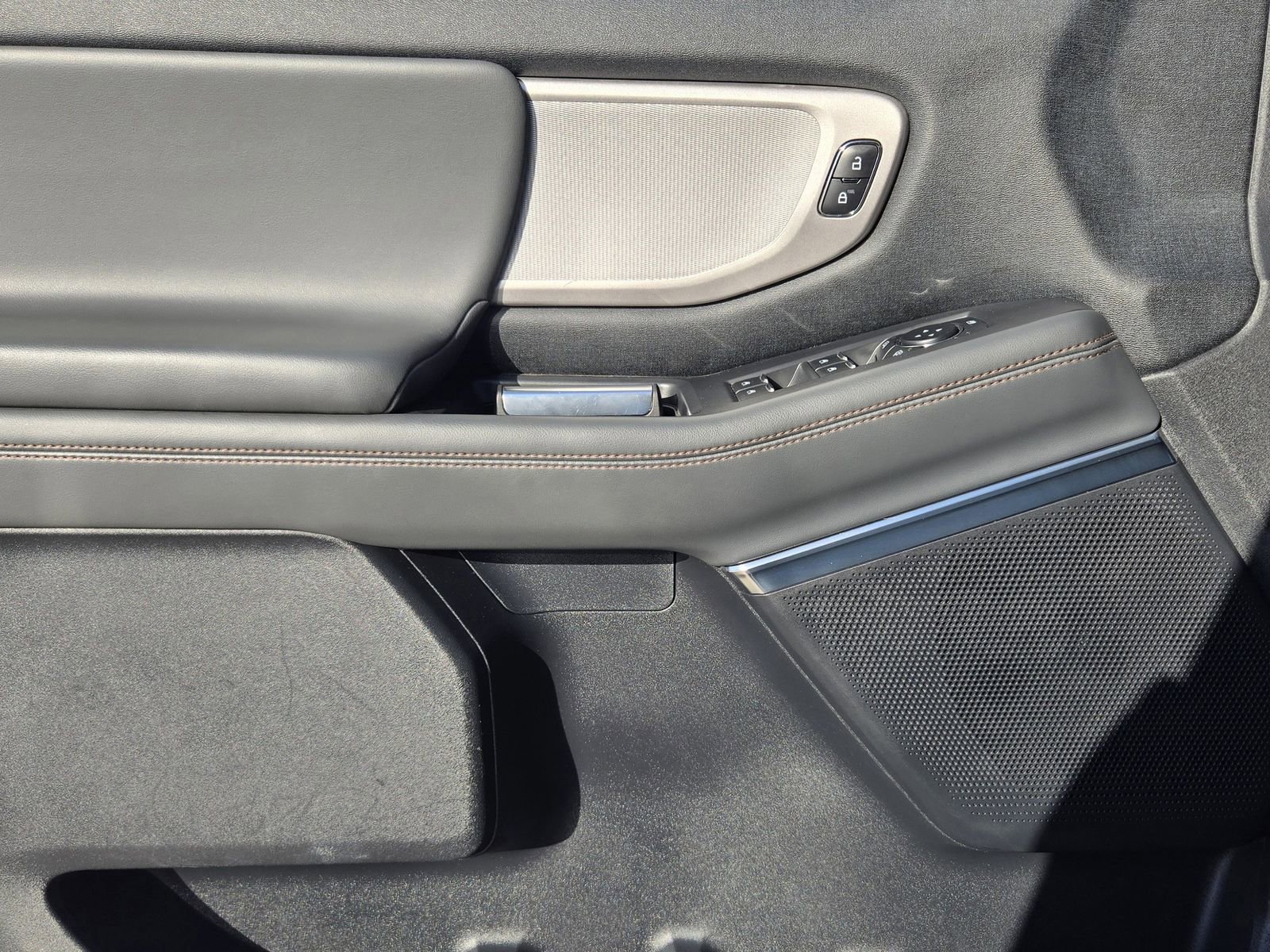 Certified 2025 Ford Expedition Max Active image 23