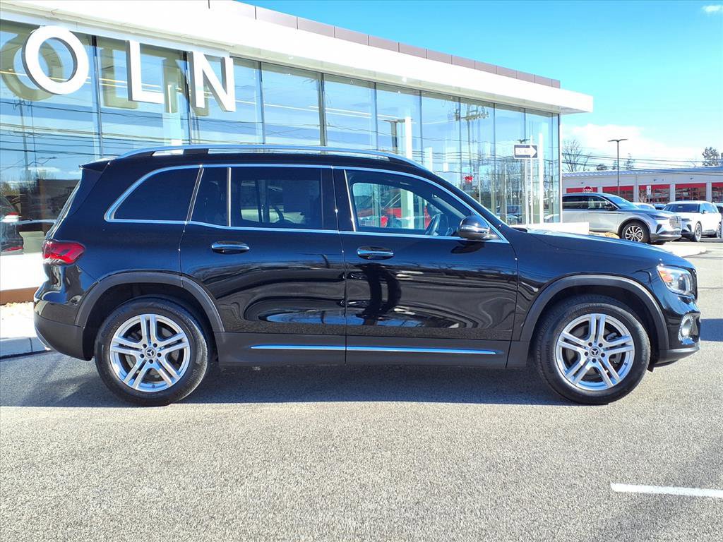Used 2021 Mercedes-Benz GLB 250 4MATIC image 6