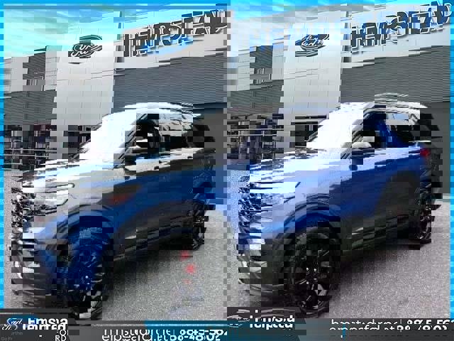 Certified 2022 Ford Explorer ST w/ Equipment Group 401A image 4