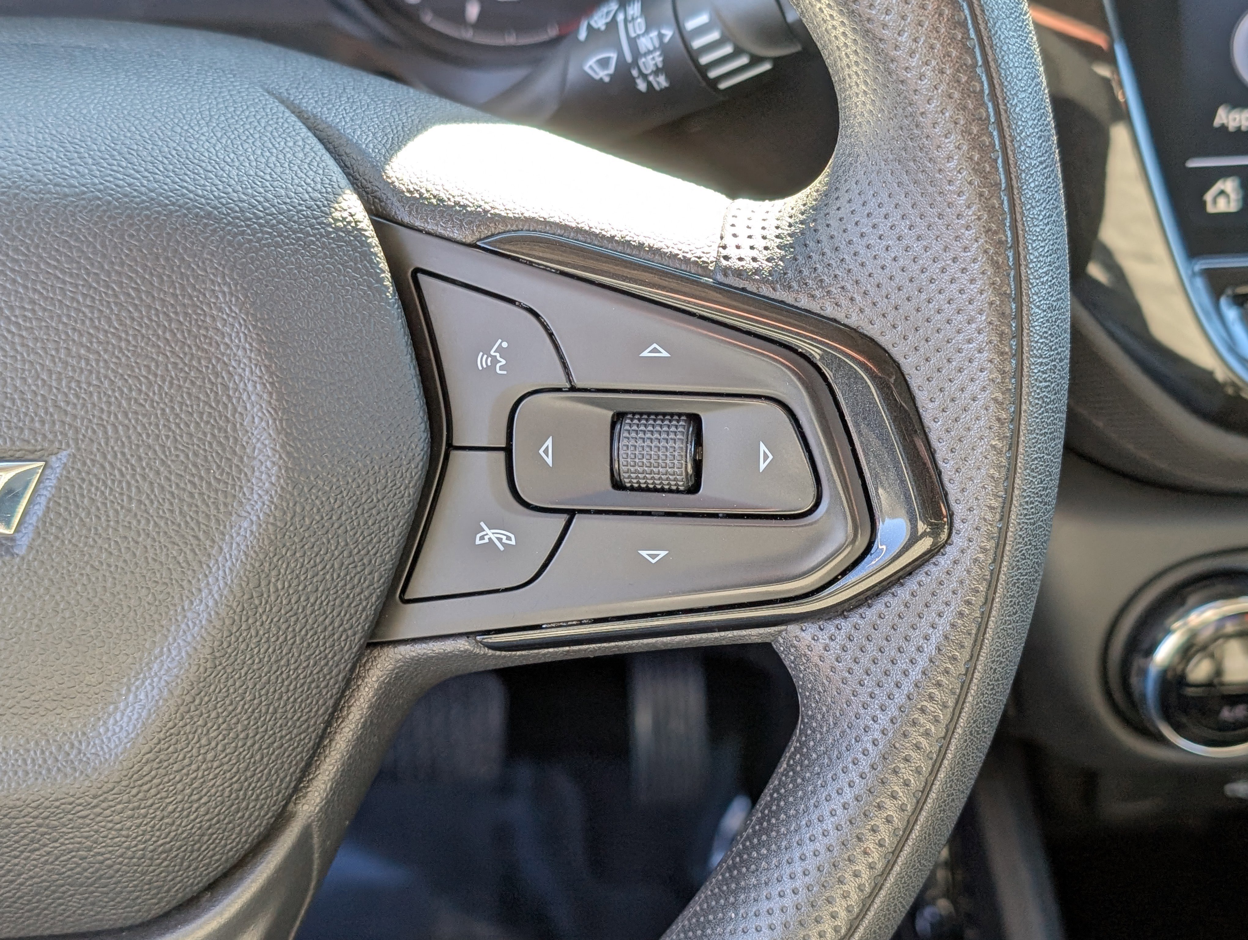 Used 2023 Chevrolet TrailBlazer LT w/ Convenience Package image 22