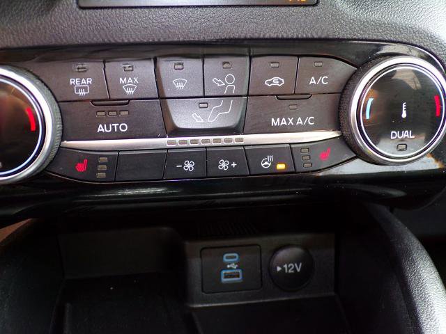 Certified 2022 Ford Escape SEL w/ SEL Stealth AWD Package image 23