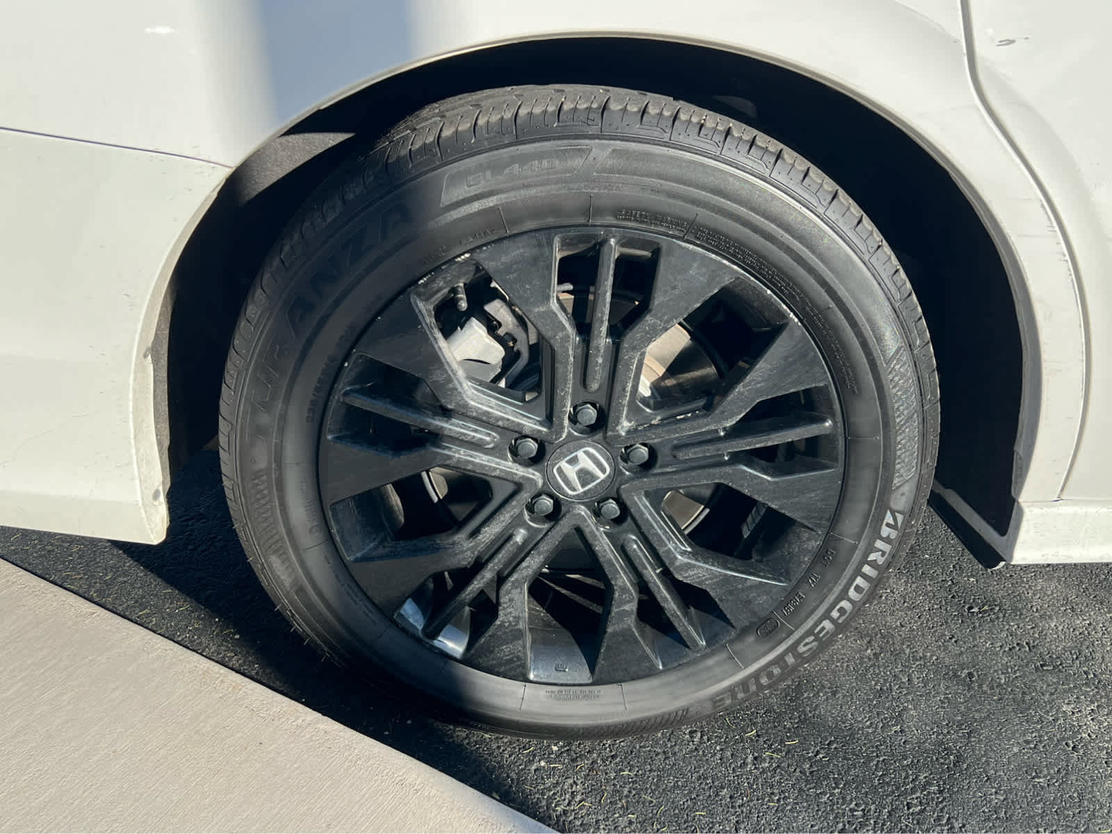 Used 2025 Honda Odyssey Sport-L image 15