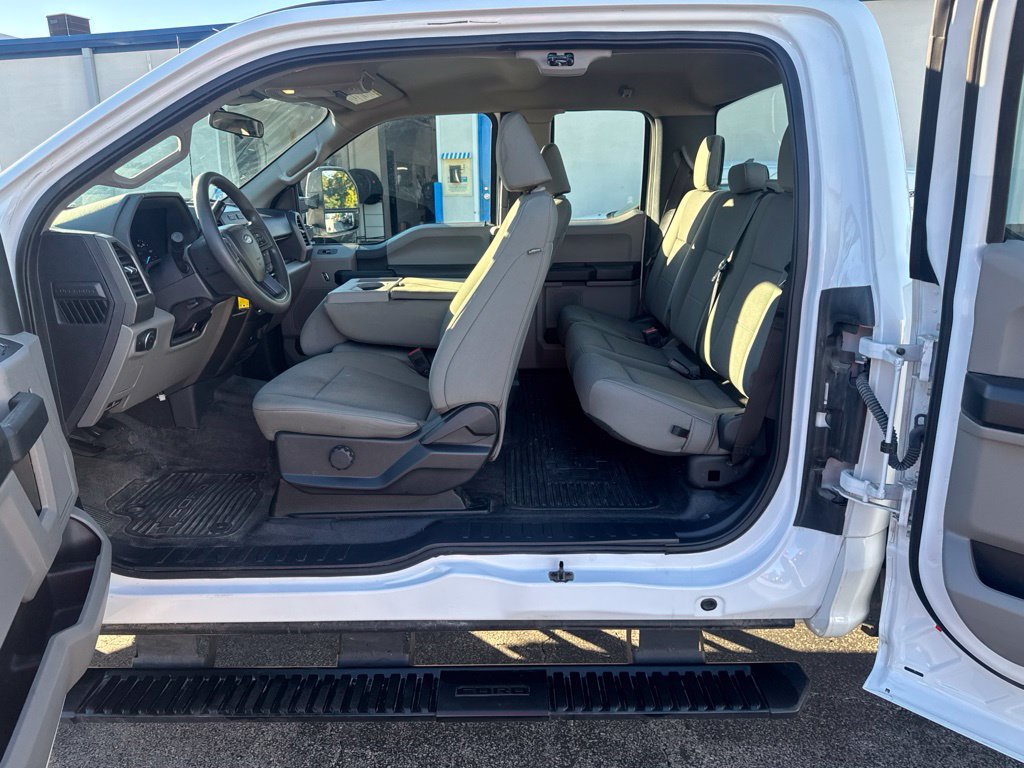 Certified 2022 Ford F250 XL w/ Power Equipment Group AWD/4WD image 27