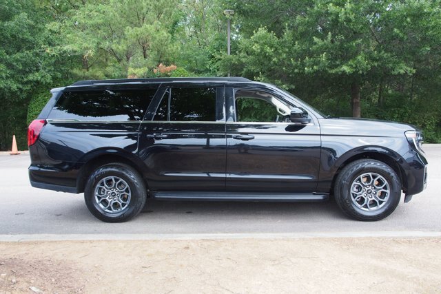 Certified 2025 Ford Expedition Max Active RWD image 8