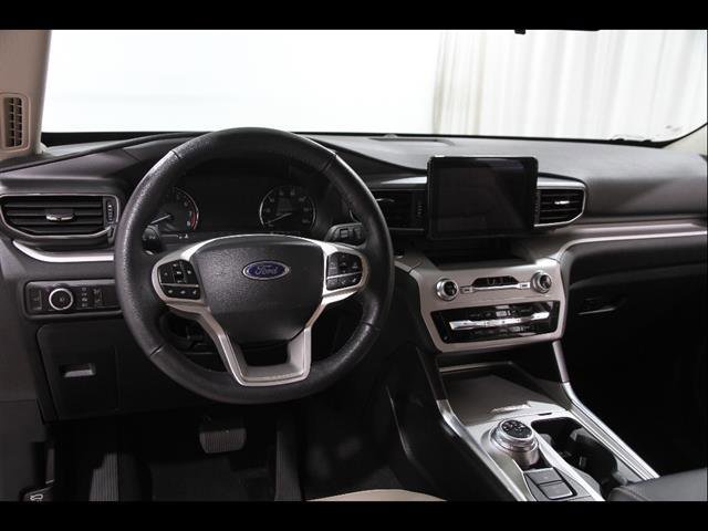 Certified 2024 Ford Explorer XLT w/ Equipment Group 202A image 8