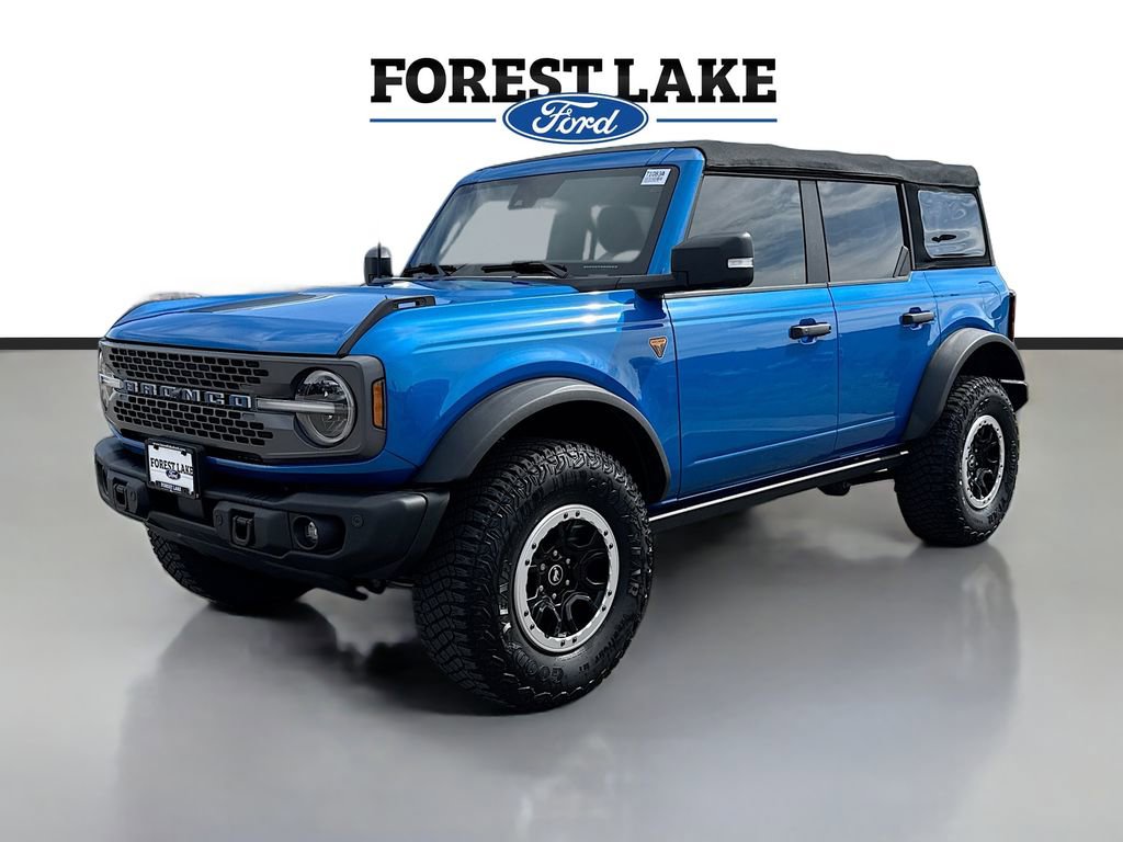 Certified 2022 Ford Bronco Badlands w/ Sasquatch Package AWD/4WD image 3