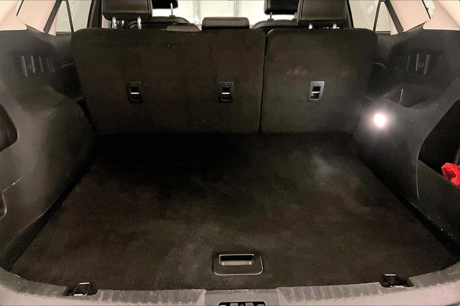 Certified 2020 Ford Edge SEL w/ Convenience Package image 33