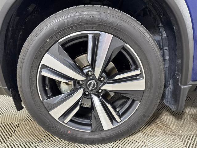 Used 2022 Nissan Rogue Platinum w/ Head-Up Display Package image 10