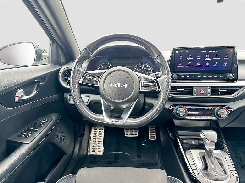 Used 2022 Kia Forte GT-Line w/ GT-Line Premium Package image 19