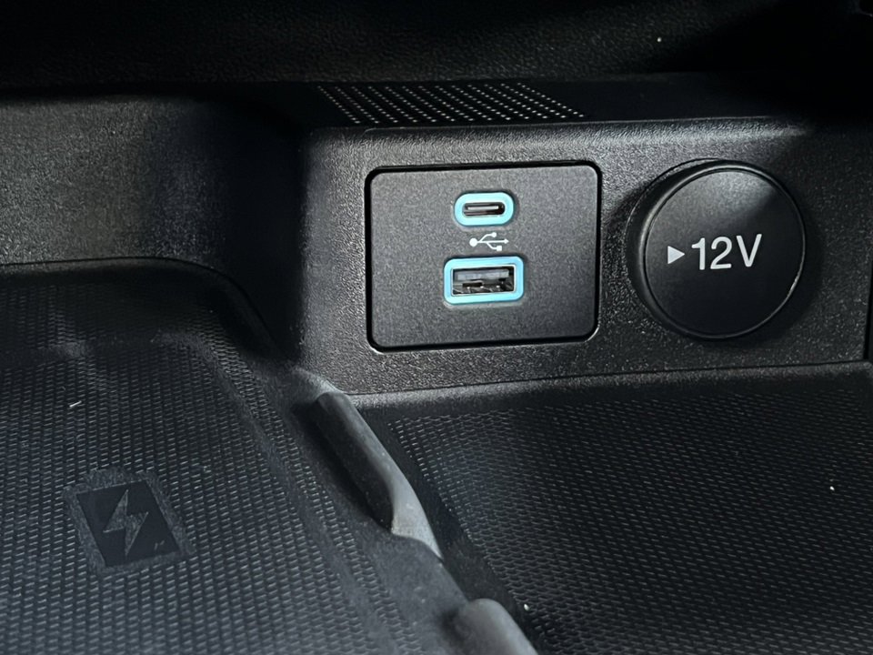 Certified 2023 Ford Escape ST-Line Select w/ Tech Pack #2 image 28