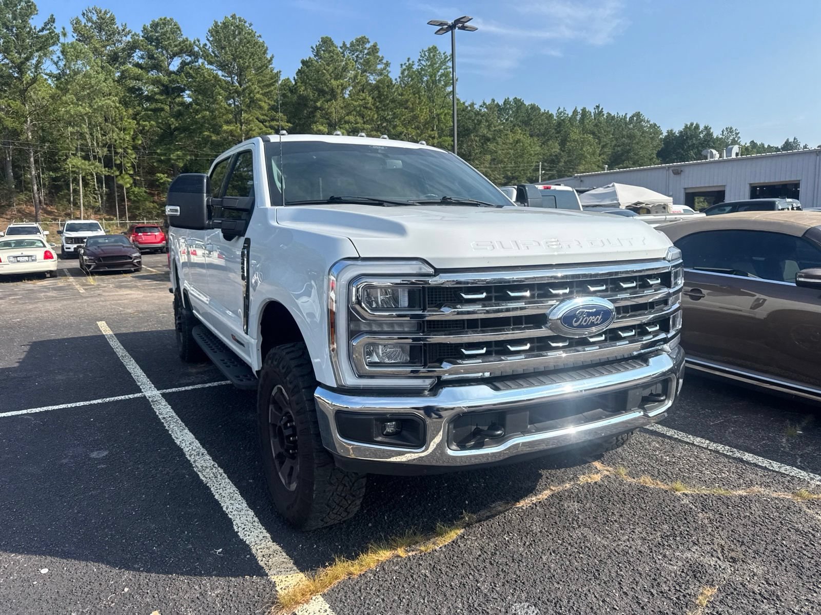 Certified 2024 Ford F250 Lariat w/ Tremor Off-Road Package AWD/4WD image 3