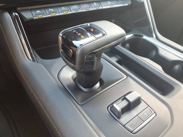 Used 2024 GMC Sierra 1500 AT4 w/ Technology Package AWD/4WD image 22