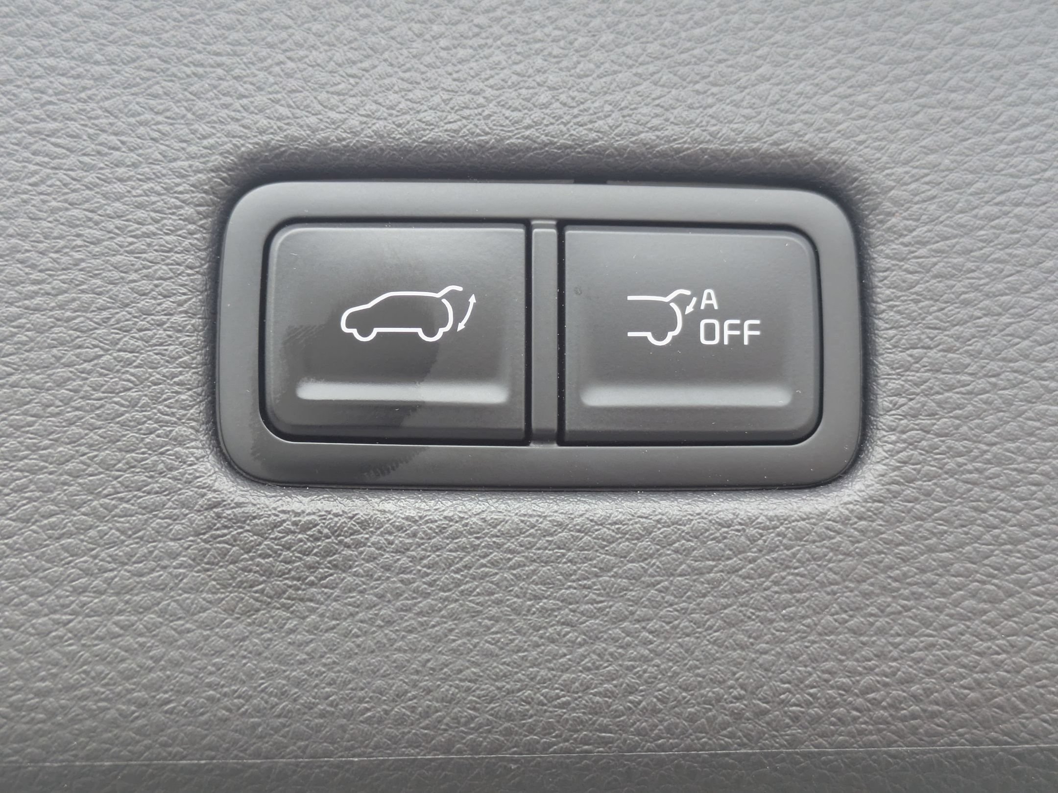 Used 2023 Kia Carnival SX Prestige FWD image 34