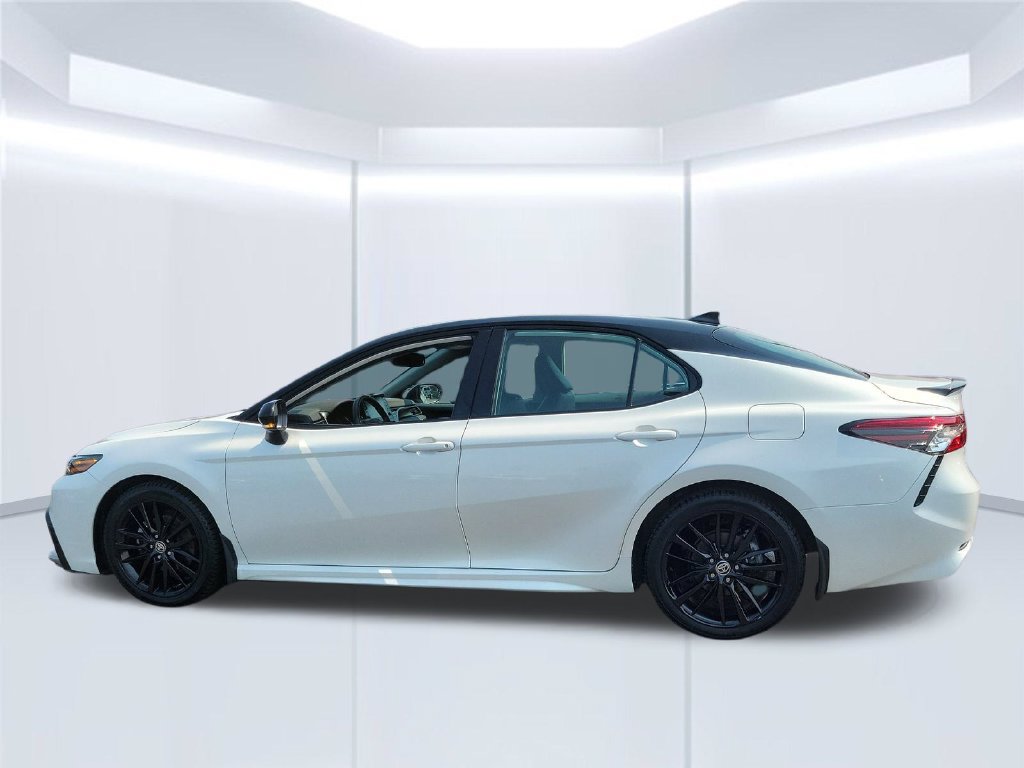 Used 2023 Toyota Camry XSE w/ Cold Weather Package FWD image 8