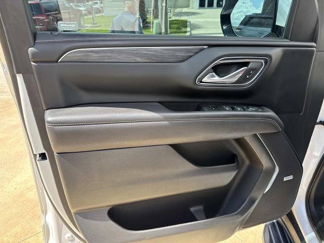 Used 2022 GMC Yukon XL SLT w/ SLT Premium Package AWD/4WD image 20