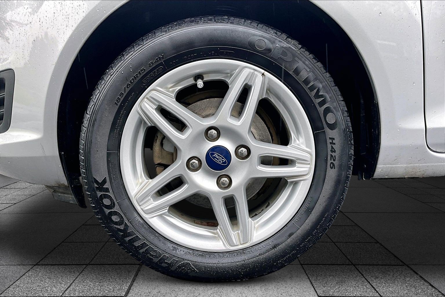Certified 2018 Ford Fiesta SE FWD image 8