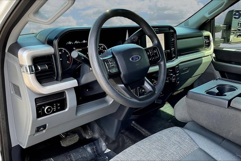 Certified 2025 Ford F250 XLT AWD/4WD image 20