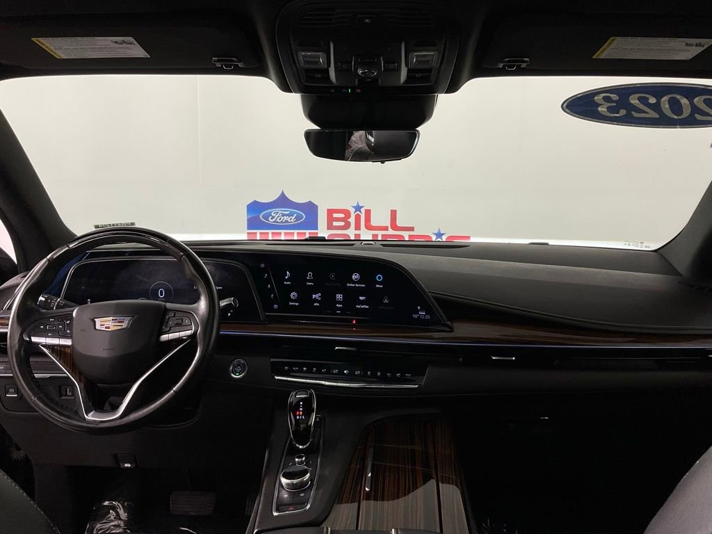Used 2023 Cadillac Escalade Premium Luxury RWD image 20