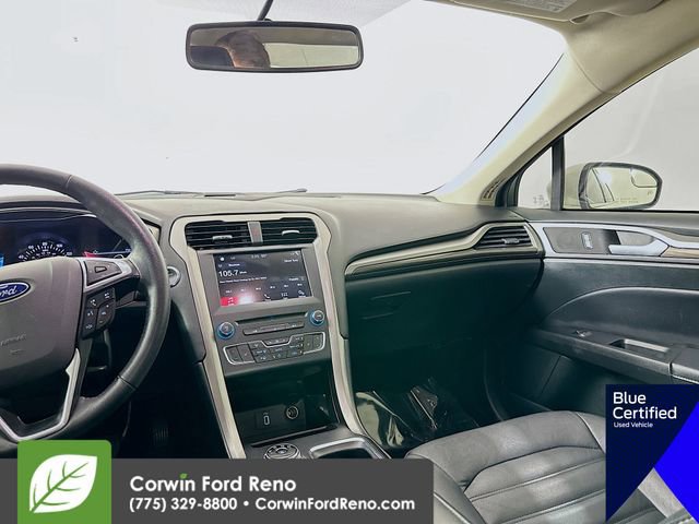 Certified 2017 Ford Fusion SE w/ Fusion SE Technology Package image 25