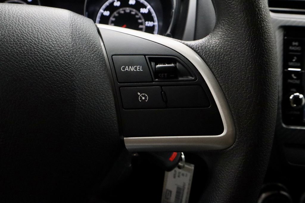 Used 2025 Mitsubishi Outlander Sport ES AWD/4WD image 28