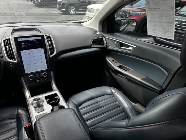 Certified 2022 Ford Edge SEL w/ Sport Appearance Package AWD/4WD image 17