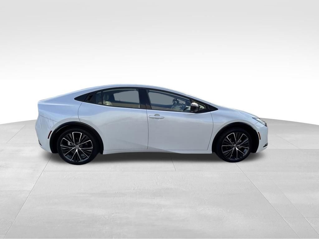Used 2024 Toyota Prius Limited w/ Limited Premium Package FWD image 3