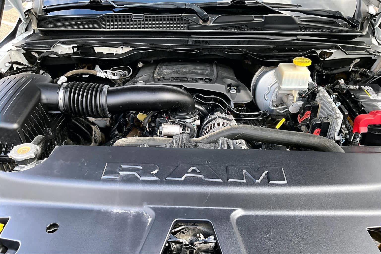 Used 2019 RAM 1500 Big Horn RWD image 34