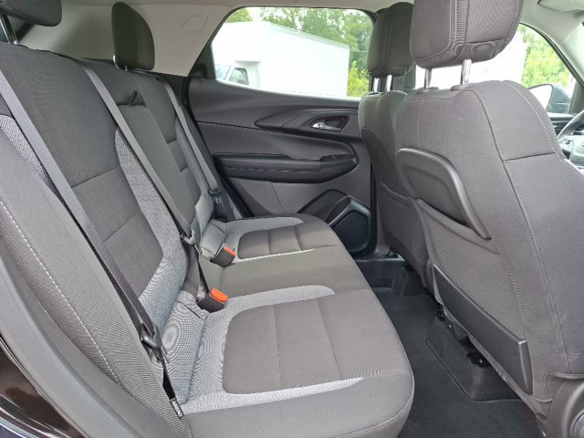 Used 2025 Chevrolet TrailBlazer LT w/ Convenience Package FWD image 32