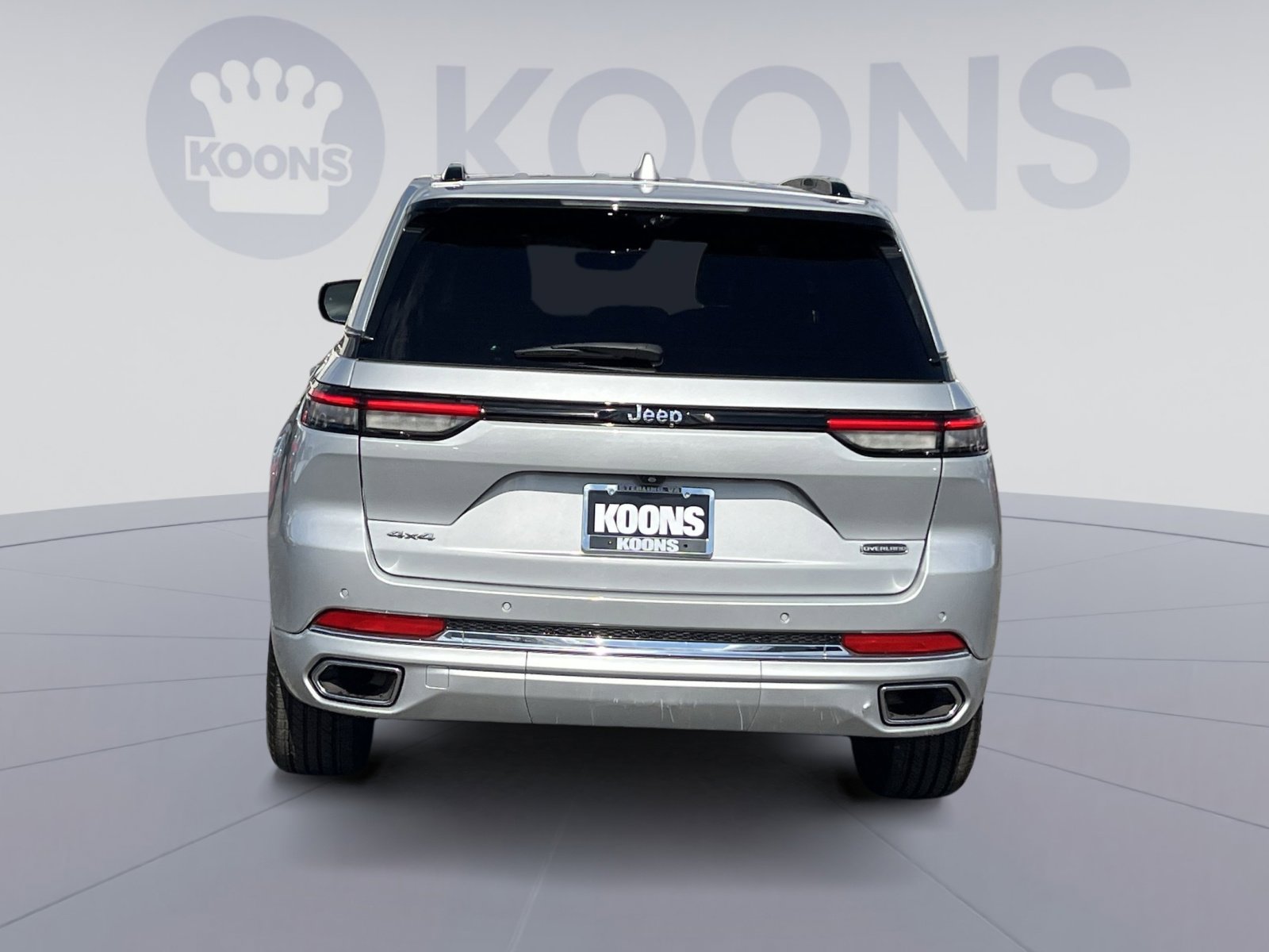 Used 2023 Jeep Grand Cherokee Overland w/ Adv Protech Group III image 5