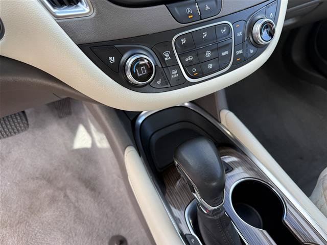 Used 2024 Chevrolet Malibu LT FWD image 20