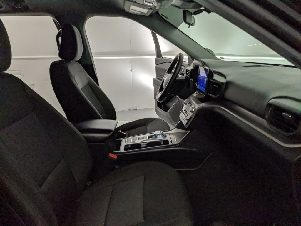 Certified 2023 Ford Explorer XLT image 21