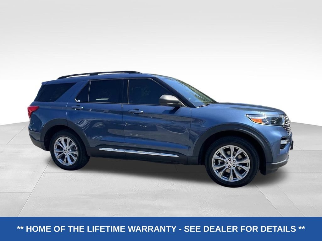 Certified 2020 Ford Explorer XLT w/ Equipment Group 202A AWD/4WD image 2