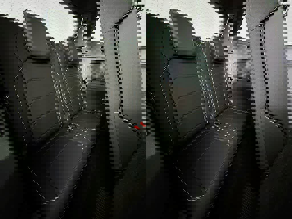 Used 2021 Volkswagen Tiguan SEL Premium R-Line w/ 3rd Row Seat Package image 33