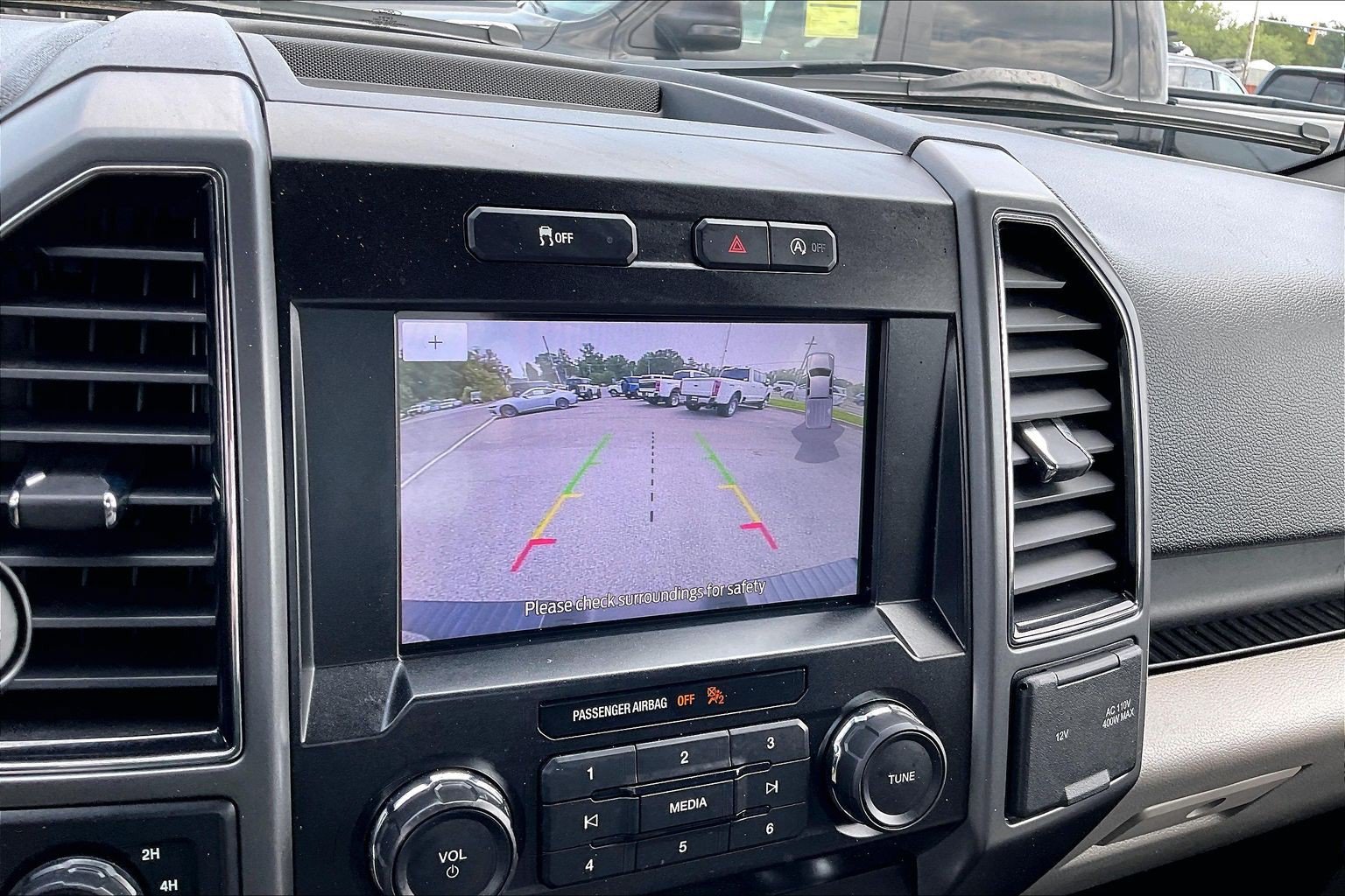 Certified 2020 Ford F150 XLT w/ Equipment Group 302A Luxury AWD/4WD image 20
