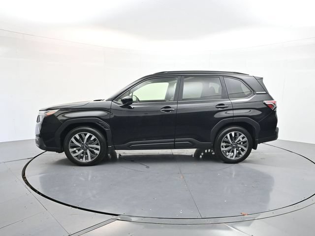 Used 2025 Subaru Forester Touring w/ Popular Package - Touring AWD/4WD image 4