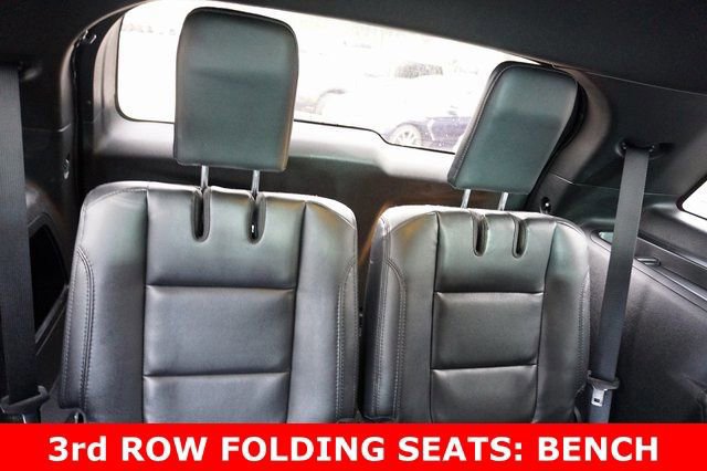 Certified 2019 Ford Explorer XLT w/ Equipment Group 202A image 20