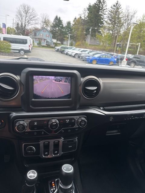 Used 2021 Jeep Wrangler Sport AWD/4WD image 29